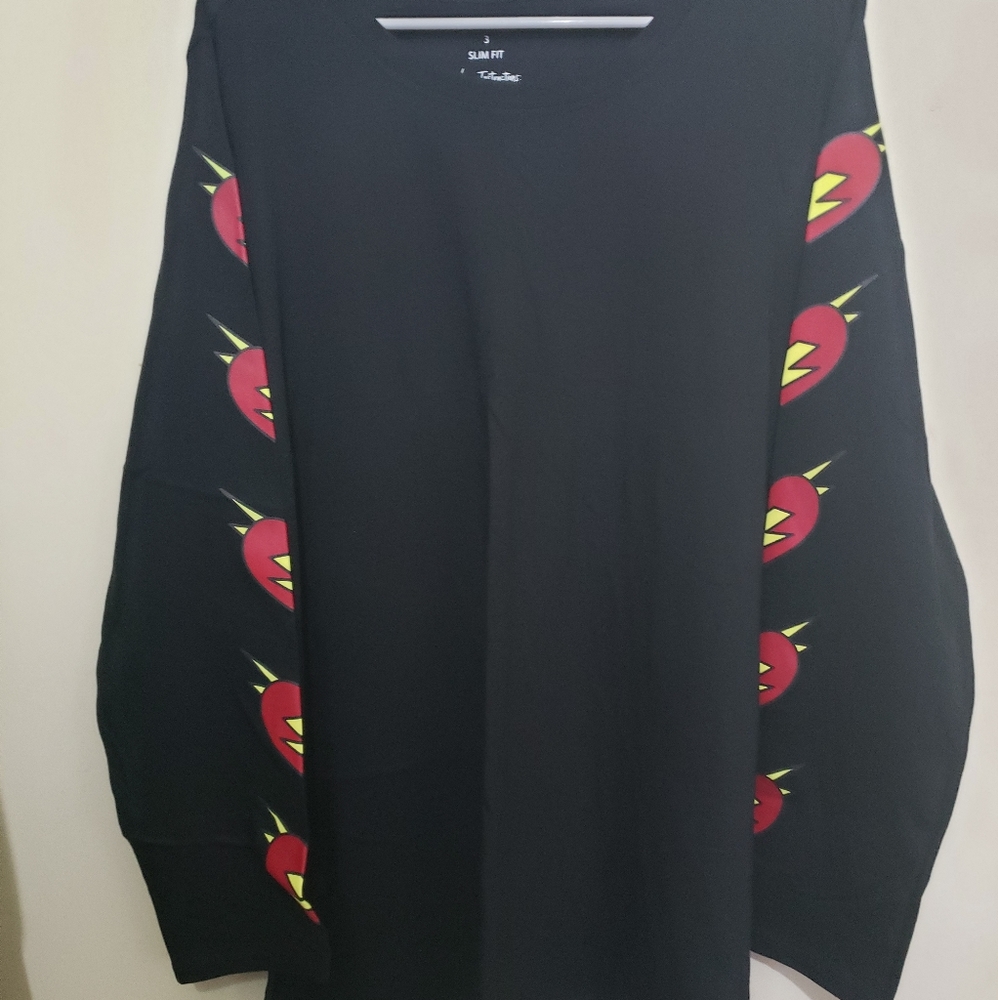 Torrid NWOT long sleeve shirt Size 3